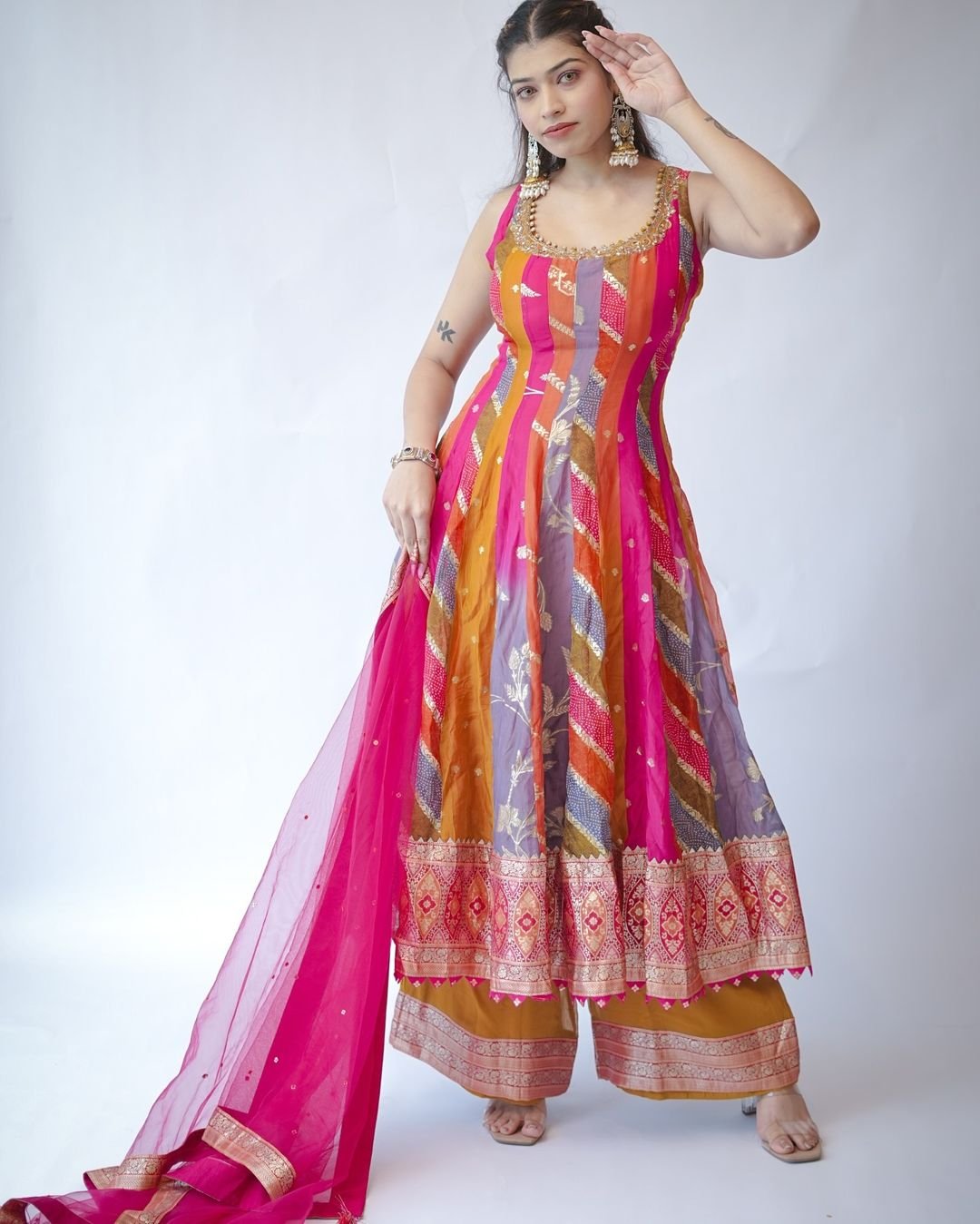 Georgeete Floral Printed Gown With Dupatta - Image 3