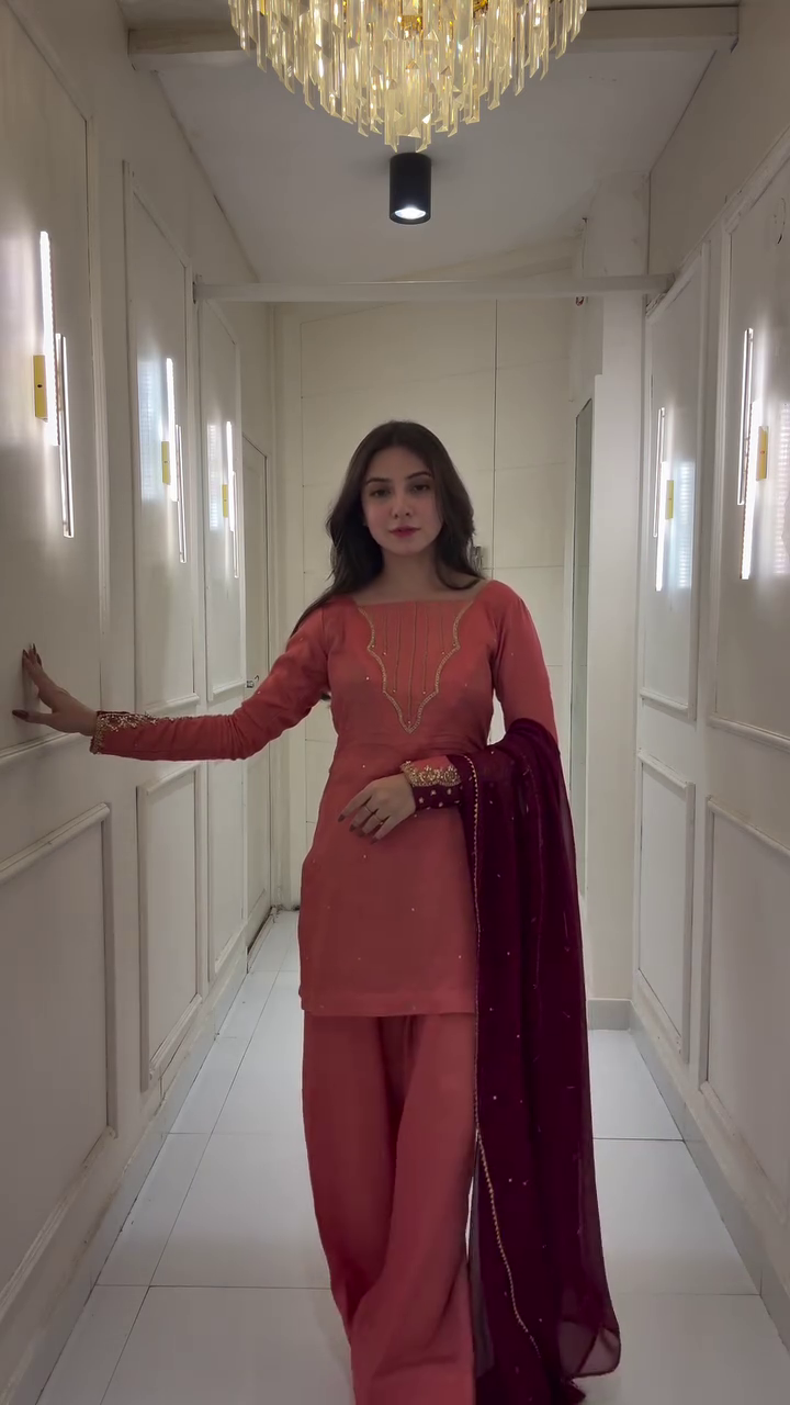 Mauve Purple Embroidered Net Suit with Sequins & Organza Dupatta 💜✨