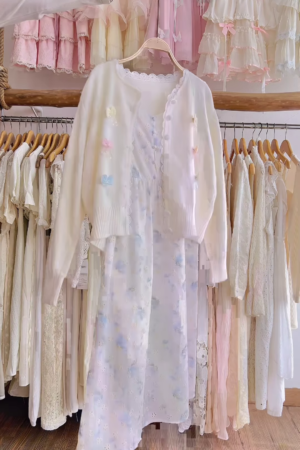 Effortless Fashion for the Modern Woman