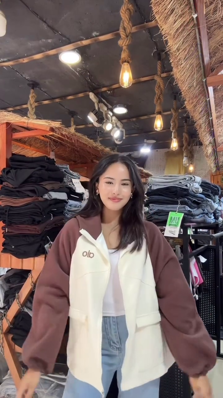 The Art of Casual Elegance” - Image 4