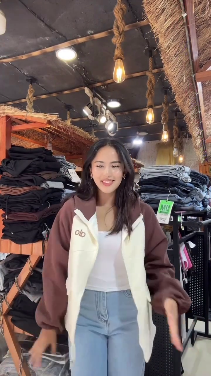 The Art of Casual Elegance” - Image 6