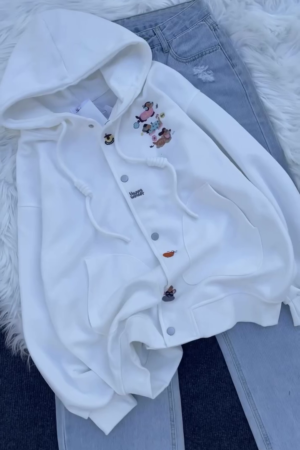 “Unleash Your Inner Trendsetter”