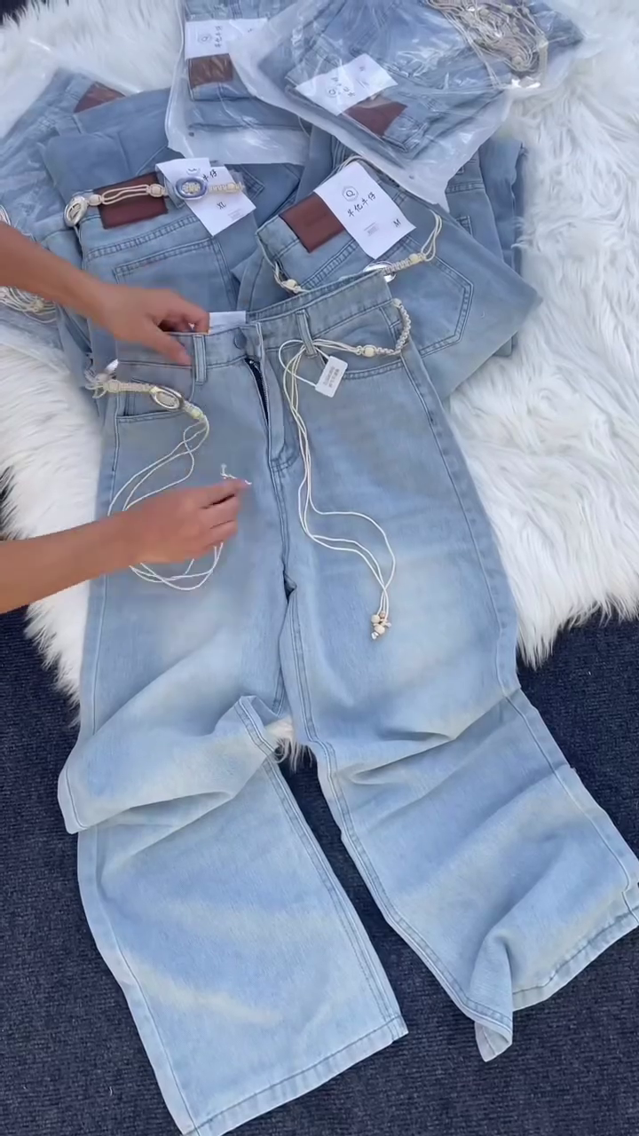 “Confidence Looks Good on You” - Image 3