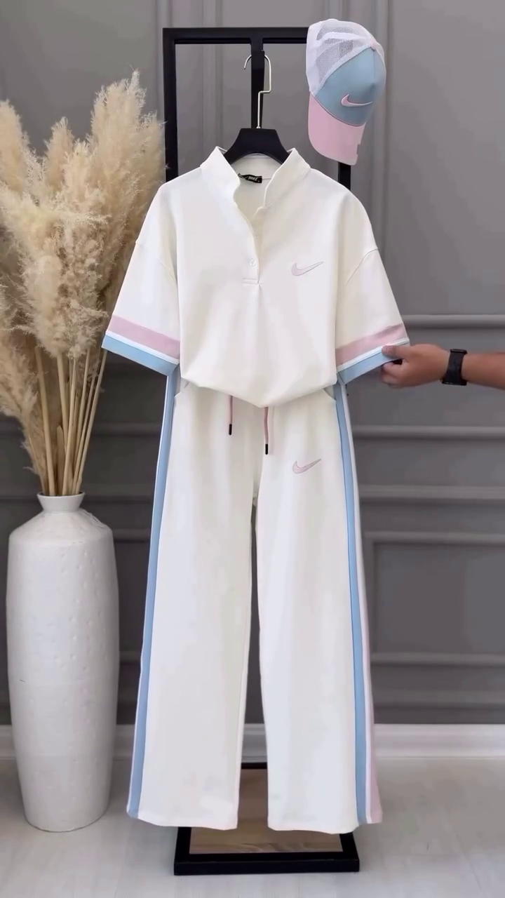 “Fashion That Feels Like You” - Image 3